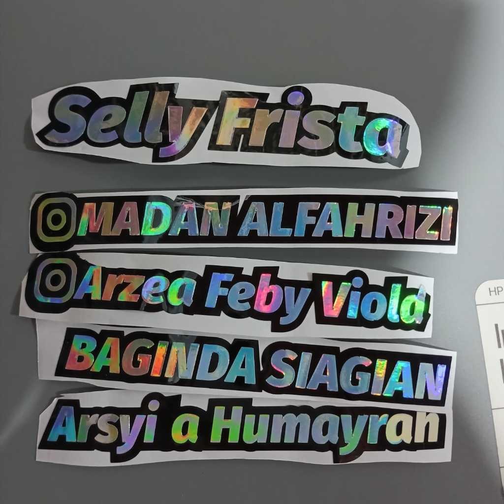 

Stiker Nama Hologram 2 Warna Custom Pakai Nama Sendiri
