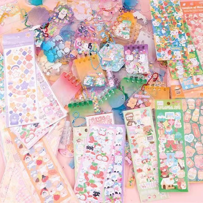 

RB 885pcs DIY Gantungan Kunci Akrilik Set DIY Keychain Set Kartu Stiker Luca Kotak Guka Cream Gum