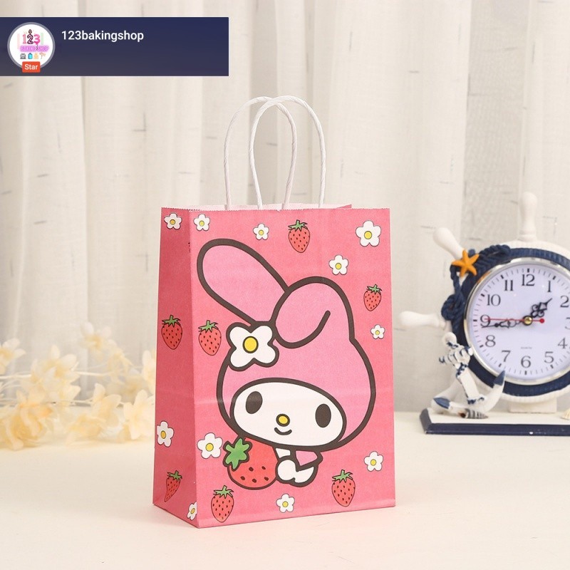 

Satuan - Paperbag Kuromi Ultah Gift Packaging Birthday motif Kuromi