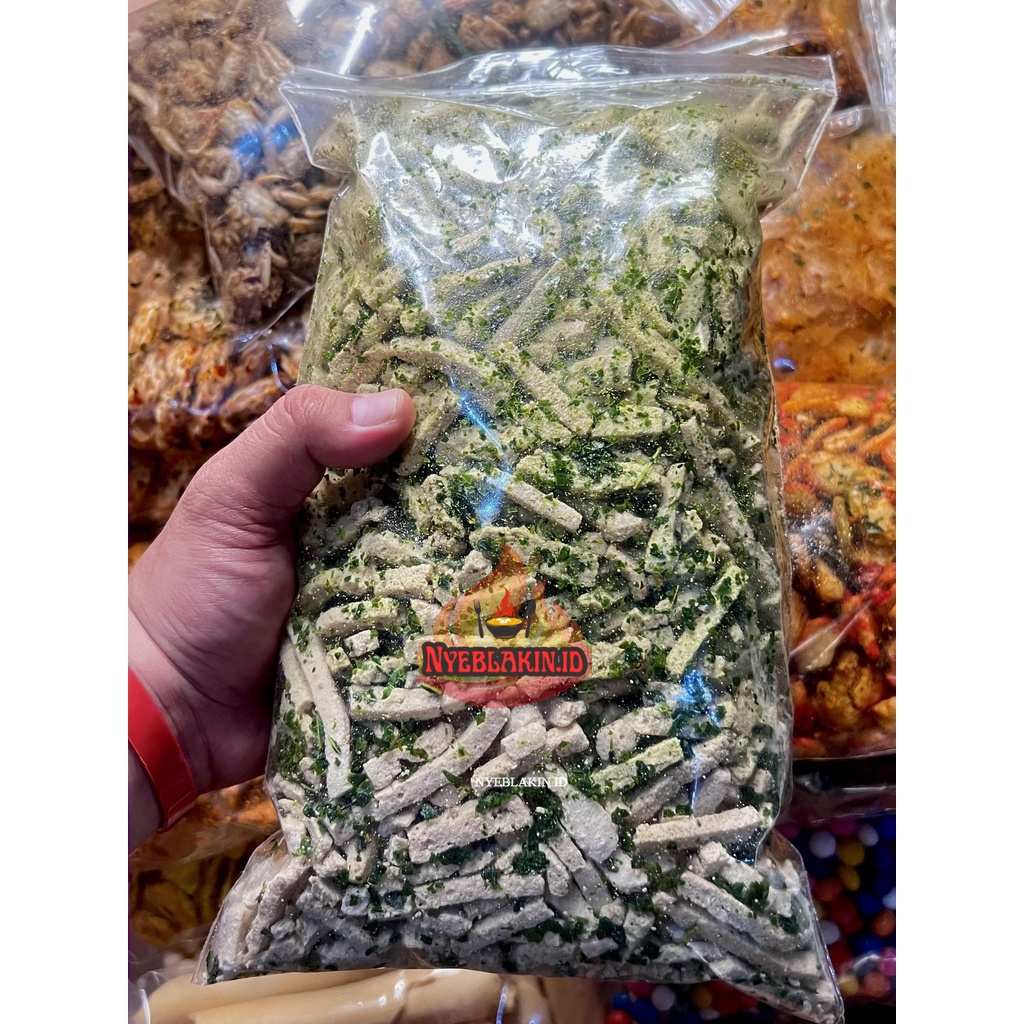 

Basreng Stik ORI Daun Jeruk 500 gram NYEBLAKIN.ID