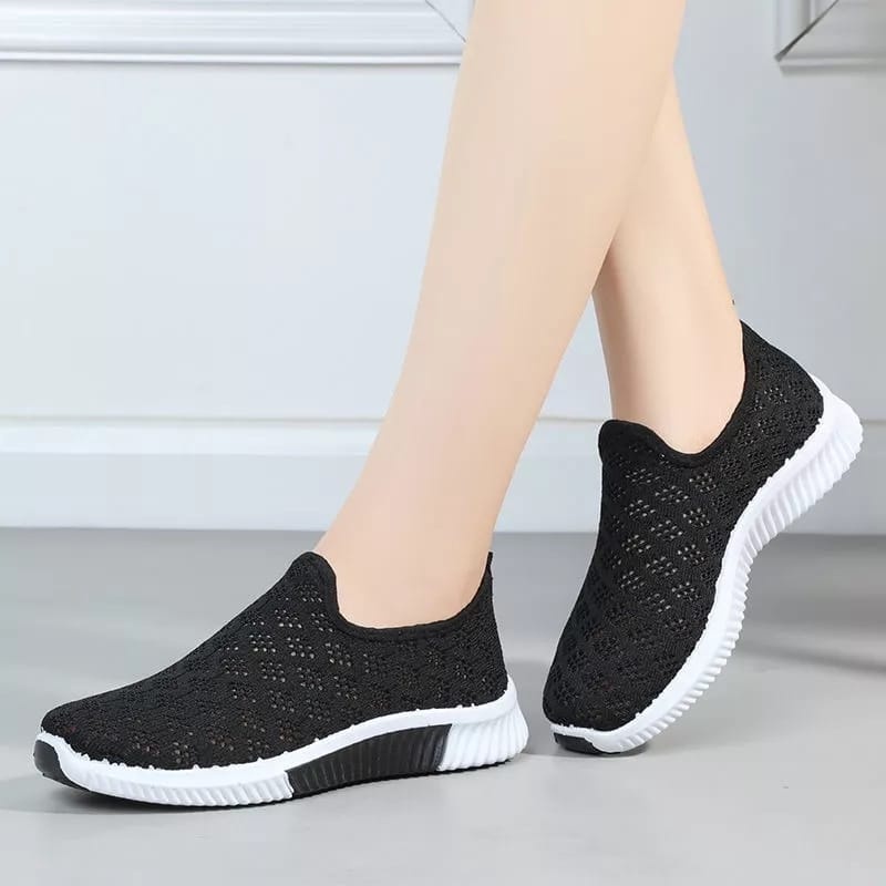 Sepatu Slip On Wanita Import Sepatu Fashion Wanita Korea Motif Jaring