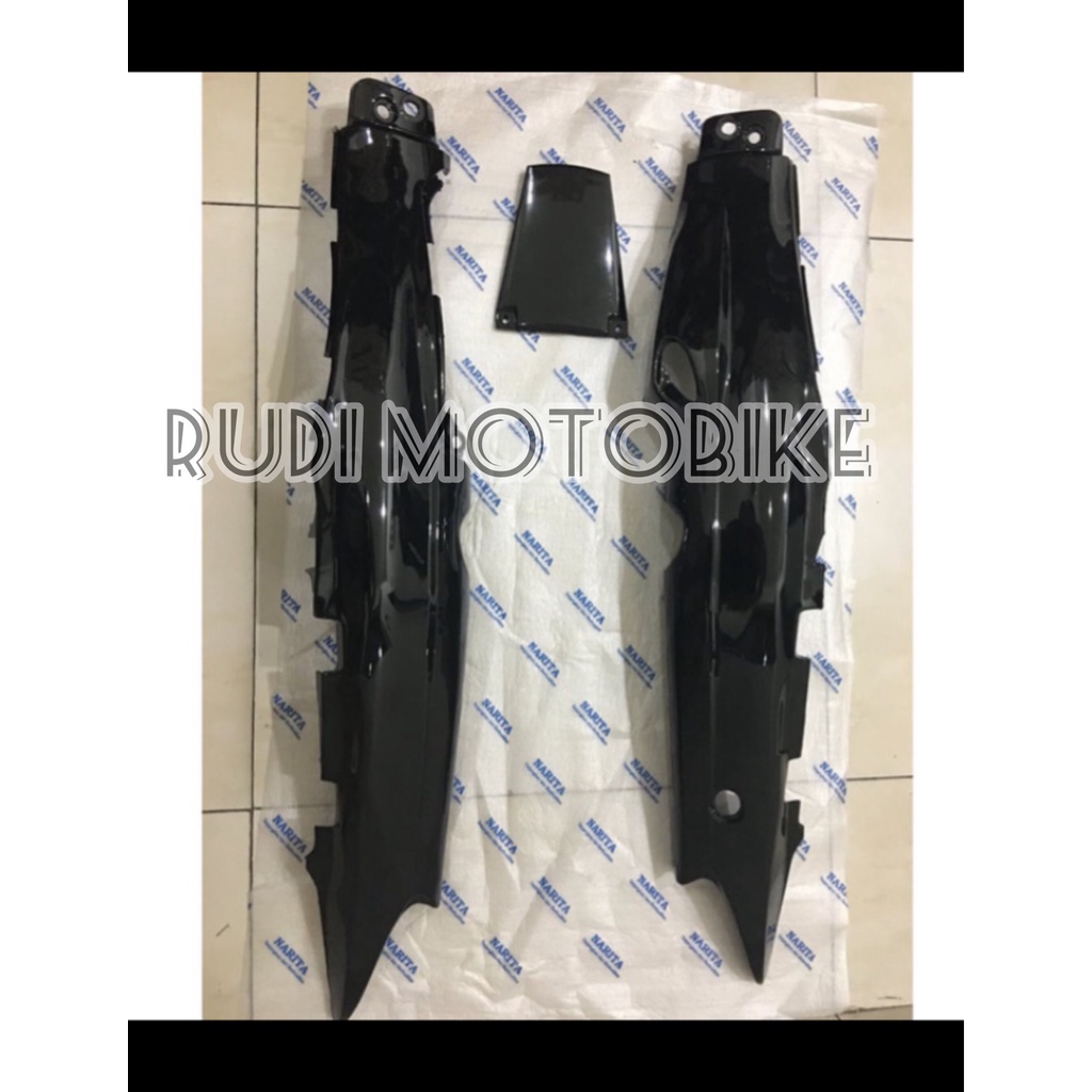 COVER BODY YAMAHA F1ZR WARNA HITAM