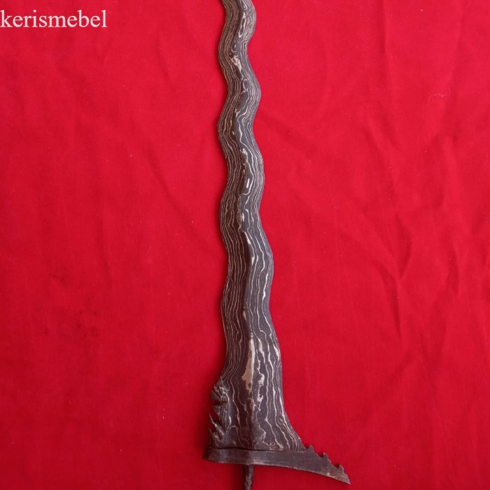 

Keris D antik