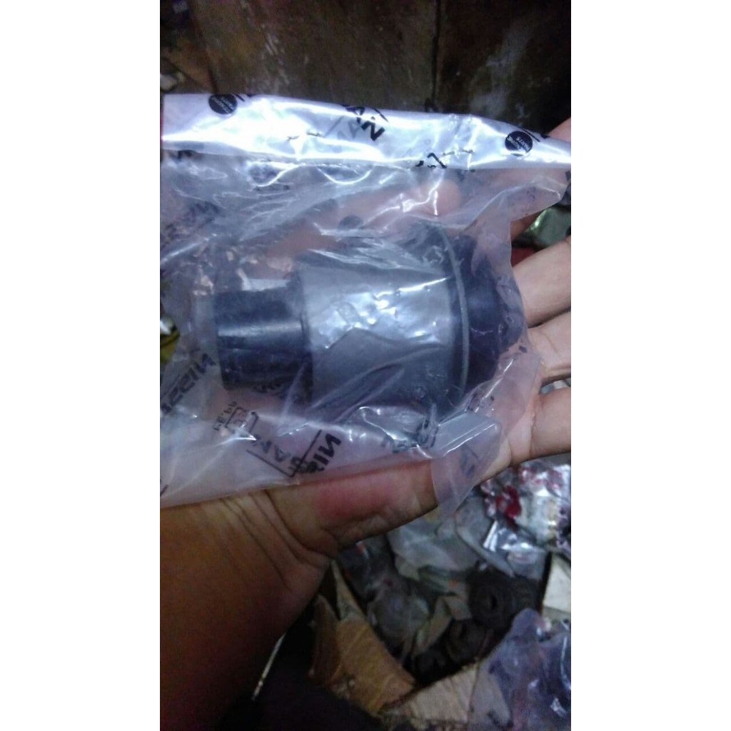 Bushing Crosmember Depan Livina. Evalia PART BARU