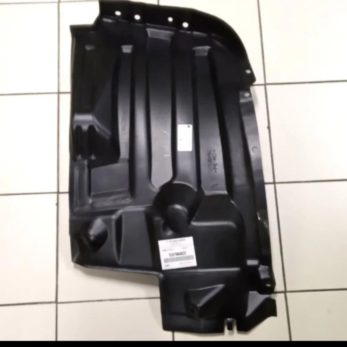 Liner Fender Pajero Sport Plastic Sparkboard Pajero sport Original