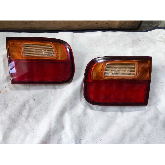 Stoplamp Lampu Belakang Bagasi Honda Civic Genio