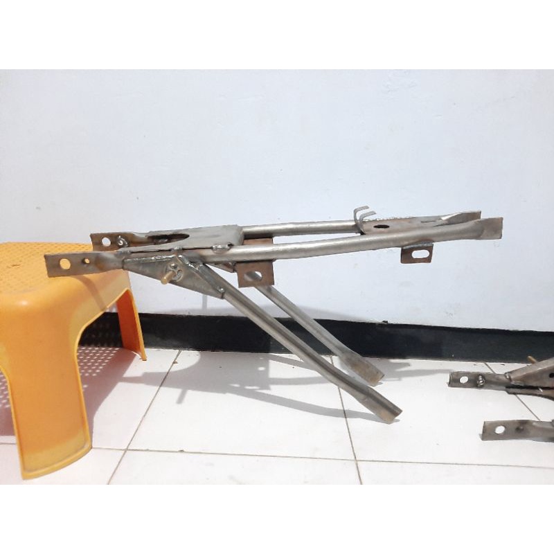 sambungan kerangka buntut cb gl sambungan rangka belakang cb100 cb125 gl