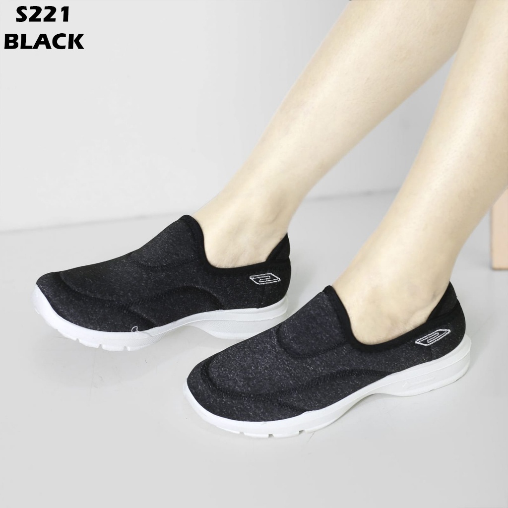 (pjb_jakarta2018) PROMO CUCI GUDANG- (COD)  Sepatu Sneakers Kanvas Wanita Import S221 Sepatu Tanpa T