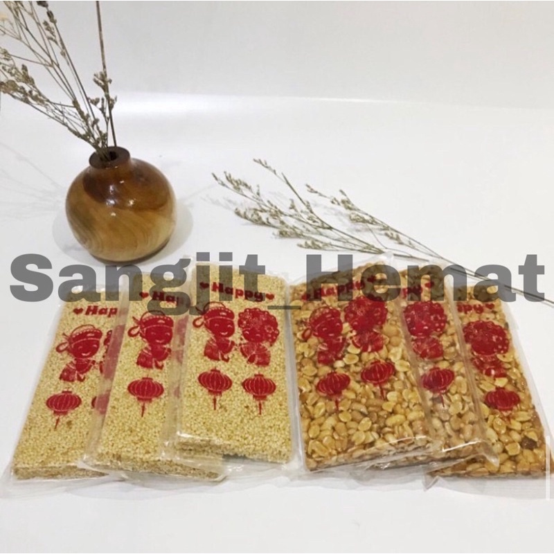 

paket teng teng ( 3 kacang + 3 wijen )