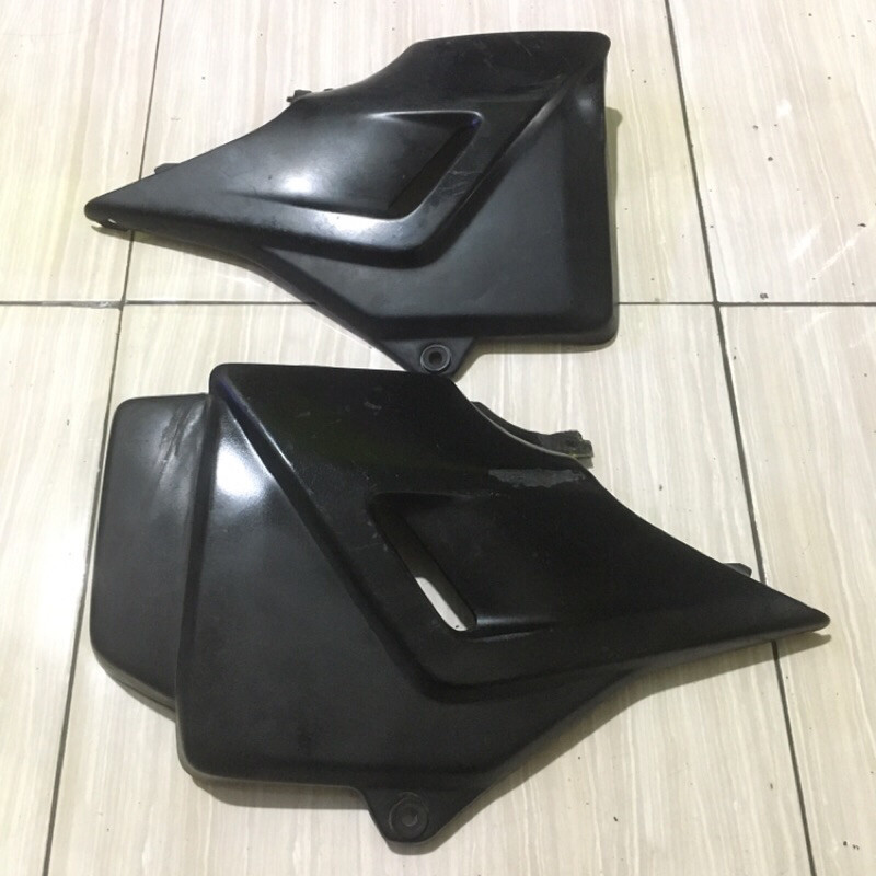 Tepong Aki Cover Body Tutup Aki Accu Honda Tiger 2000 Tiger Lawas Tiger Lama Original Copotan