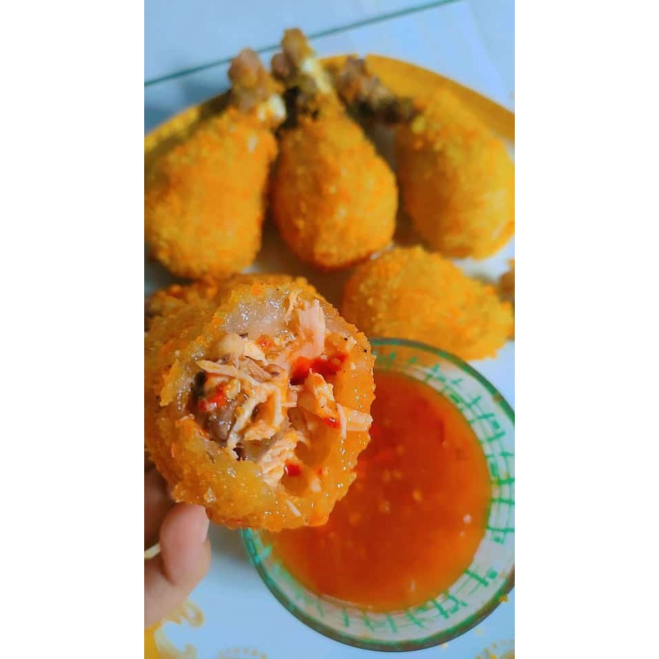 

Citul (aci tulang) isi ayam suwir