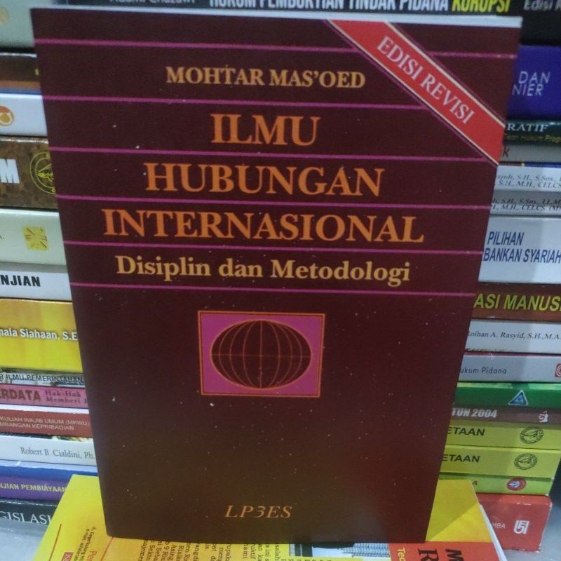 Ilmu hubungan internasional oleh Mohtar Masoed
