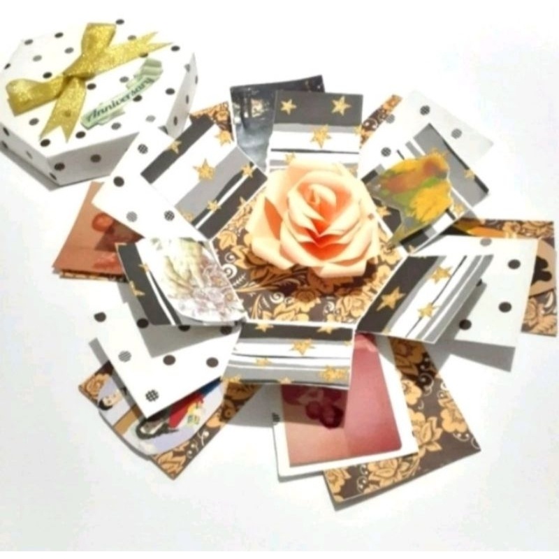 

Hexagonal Explosion Box Kado Happy Wedding Anniversary Gift Pernikahan Unik Untuk Suami Istri Buat Pacar Cowok Cewek Romantis Aesthetic Hadiah Ulang Tahun Wisuda Murah Gold Bermanfaat