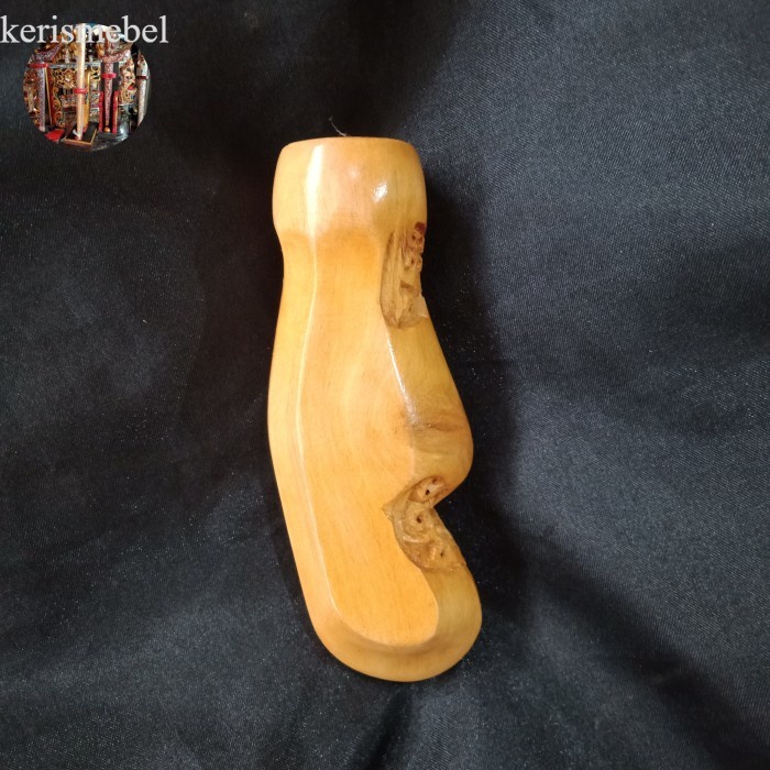 Gagang Keris Ukir Deder Kayu Cendana jawa antik