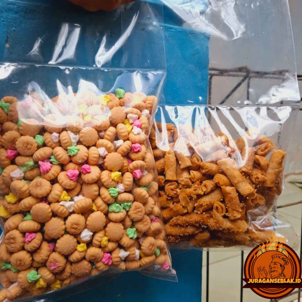 

{ PAKET BUNDLE 2PCS} KUE SUMPIA UDANG 500GR & KUE JADUL GEMROSE KERUCUT MONAS 500GR