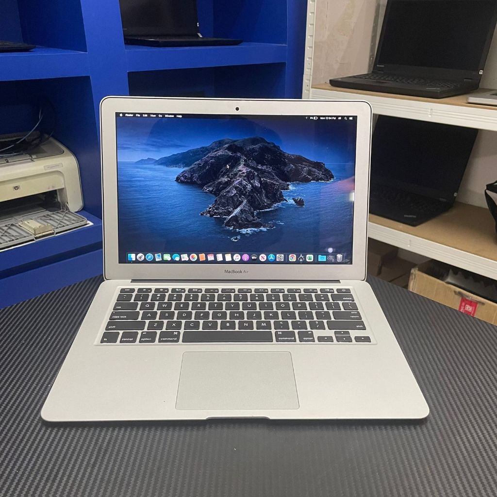 MacbookAir 13 Second 2015 Ultra Slim Laptop Upgradable SSD Layar Jernih Murah Apple Macbook