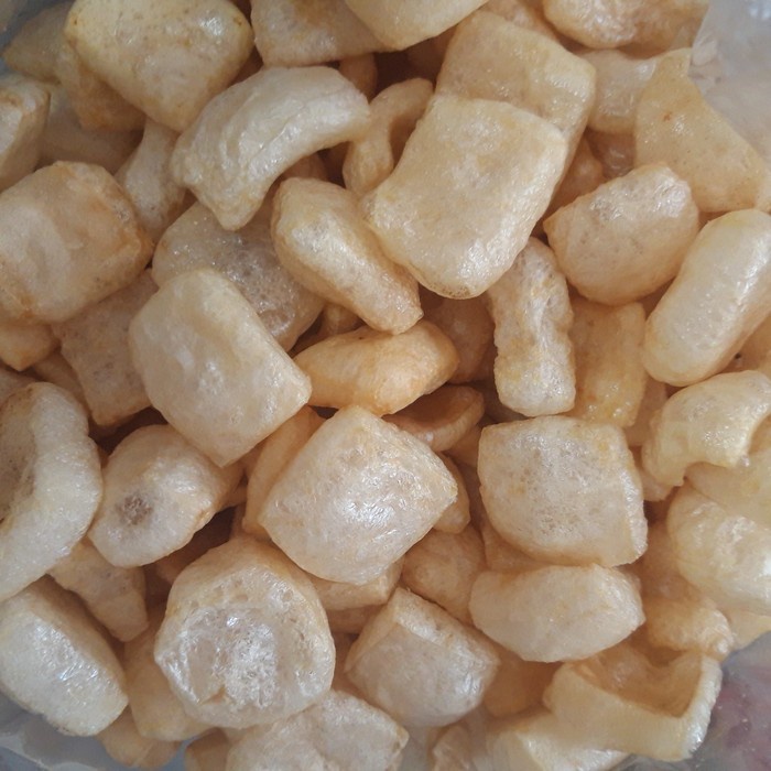 

kerupuk krupuk kulit sapi kualitas Super 100 gr