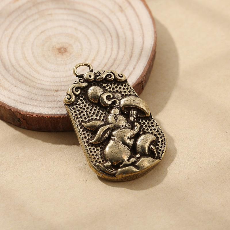 Liontin Shio Kelinci Buka Aura Hoki Keberuntungan Ornamen Fengshuia- Solo Galeri Buku