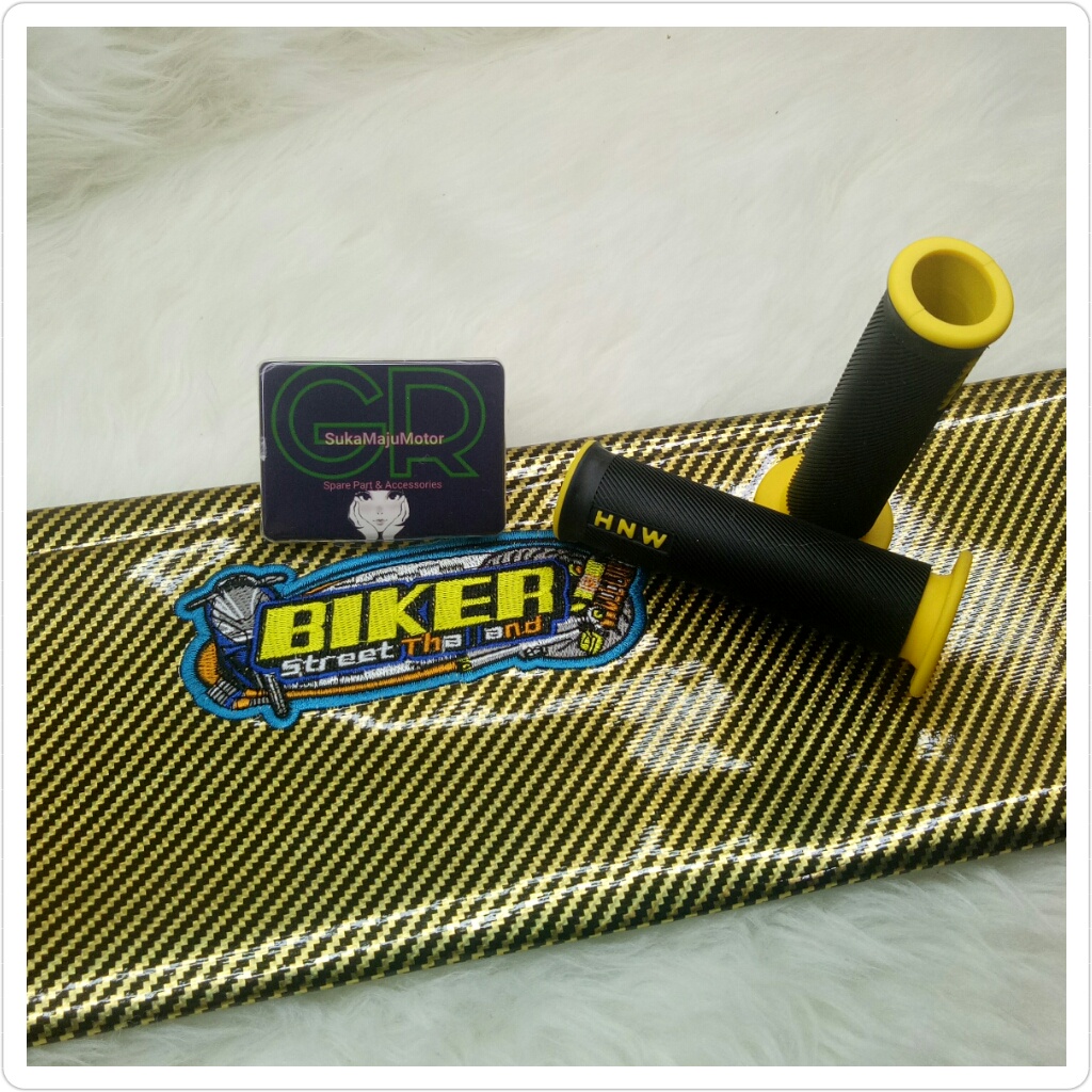 #CRC# PAKET VARIASI HANDGRIP MOTOR BULU+KULIT JOK KARBON BIKER UNIVERSAL BEAT VARIO MIO DLL