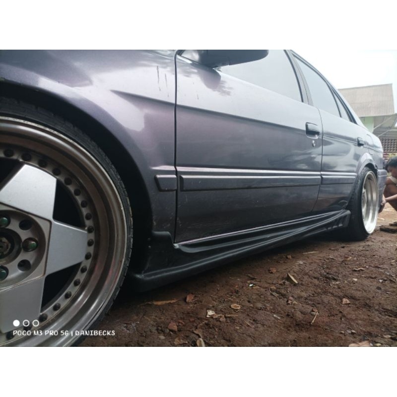 Bodykit bodykit Sideskirt samping Soluna tahun 2000-2003 model boomber