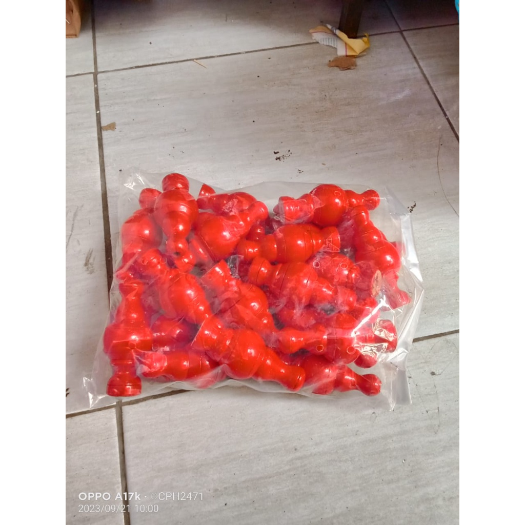 JUAL PION KAYU JATI MODEL BULAT LONJONG MOTIF WARNA COKLAT MERAH KUNING PION SANGKAR SEMANTI