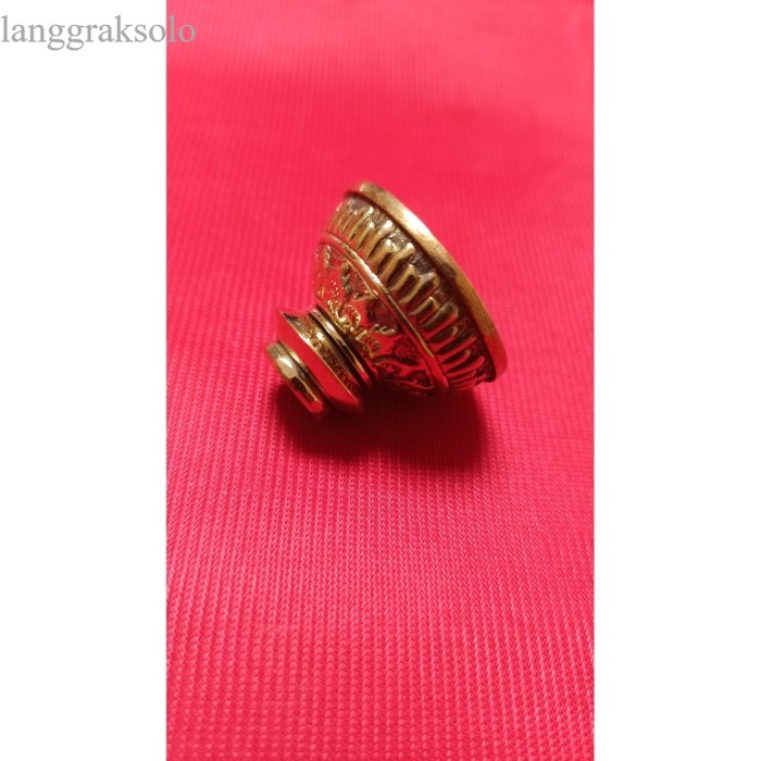 

selut Keris cawan antik