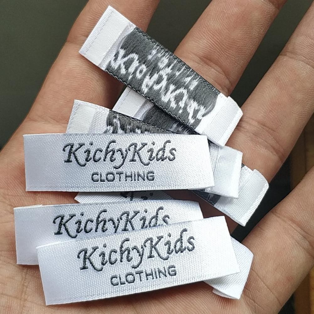 

500pcs Custom dark grey clothing Labels 1.5 * 5.5 cm polyester cloth woven label