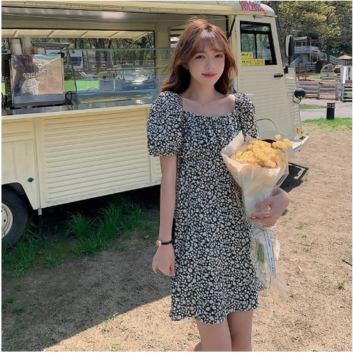 Mini Dress Rok diatas Lutut Bunga Simple Putih atau Hijau Tua Lengan Pendek - Dres Gaun Baju Pakaian