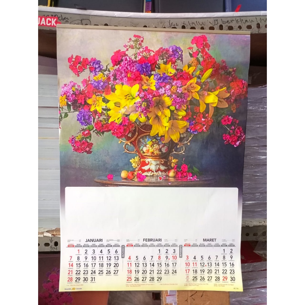 

KALENDER DINDING WALL KALENDER TRIWULAN TAHUN 2025 MOTIF BUNGA