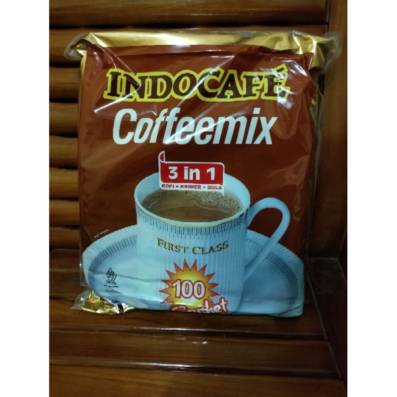 

Indocafe Coffeemix 3 in 1 isi 100 sachet