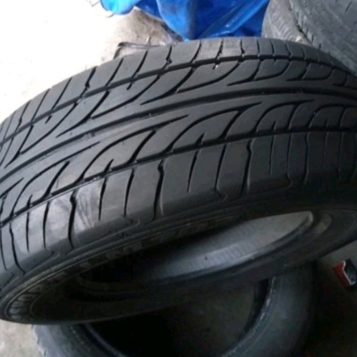 Ban Mobil secound 17 ring14 Merek Bridgestone ECOPIA EP150 195/70 R14 copotan