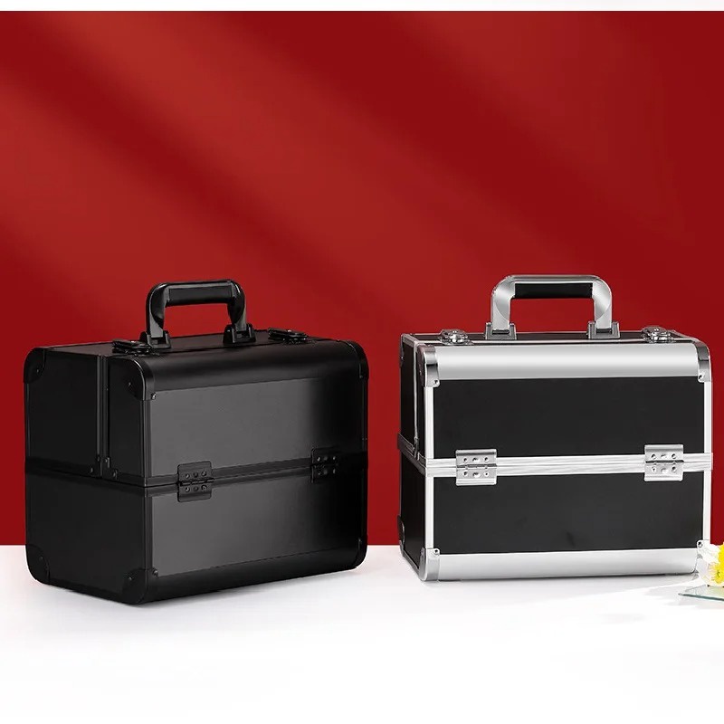 Box Kotak Make Up Rias Pengantin