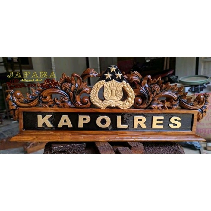 

Papan Nama Jabatan Kapolres Logo Kepolisian & Papan Nama Hakim Custome - 1 Baris SU6884