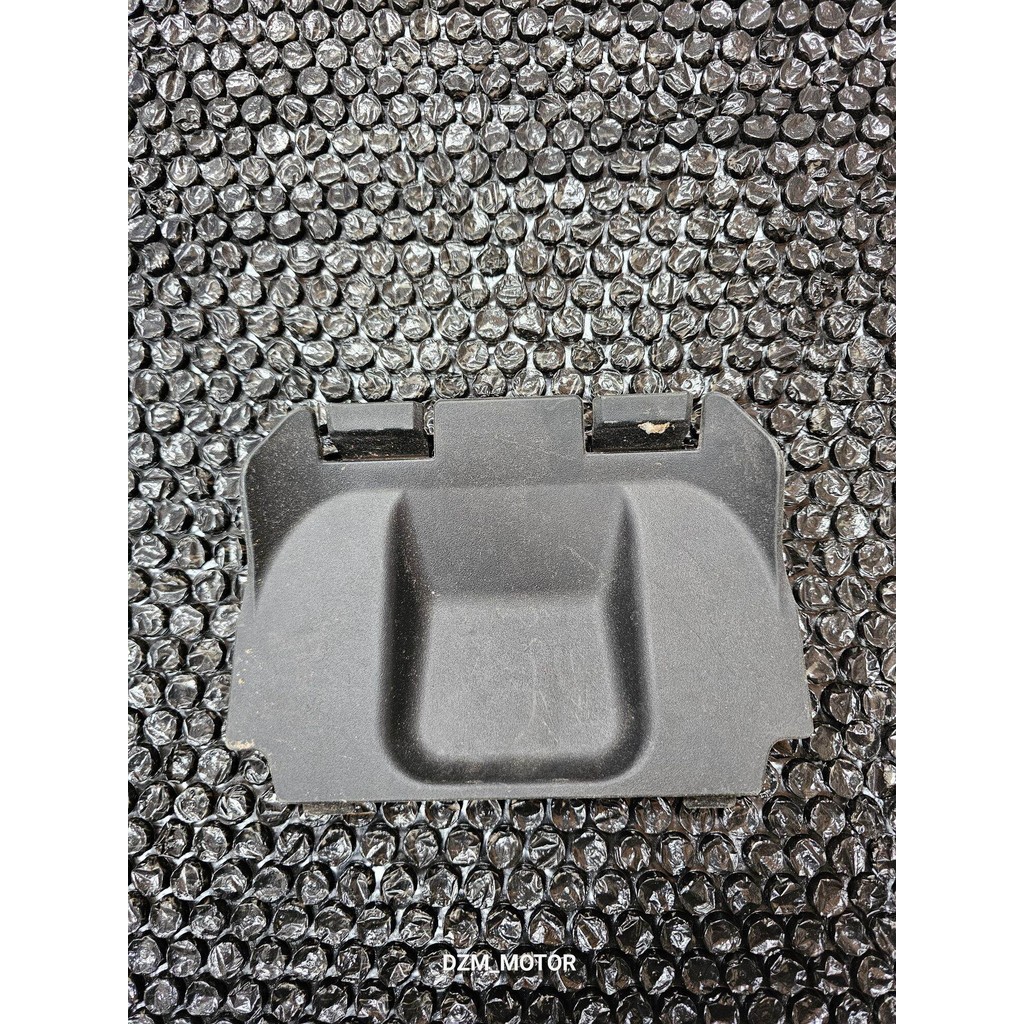 Cover Tutup Aki Battery Honda PCX 160 K1Z Original