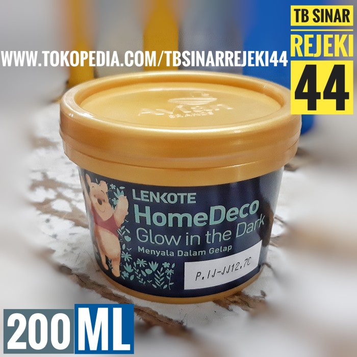 

[HK-0329] LENKOTE HOMEDECO 200 ML CAT TEMBOK GLOW IN THE DARK / FOSFOR HOME DECO