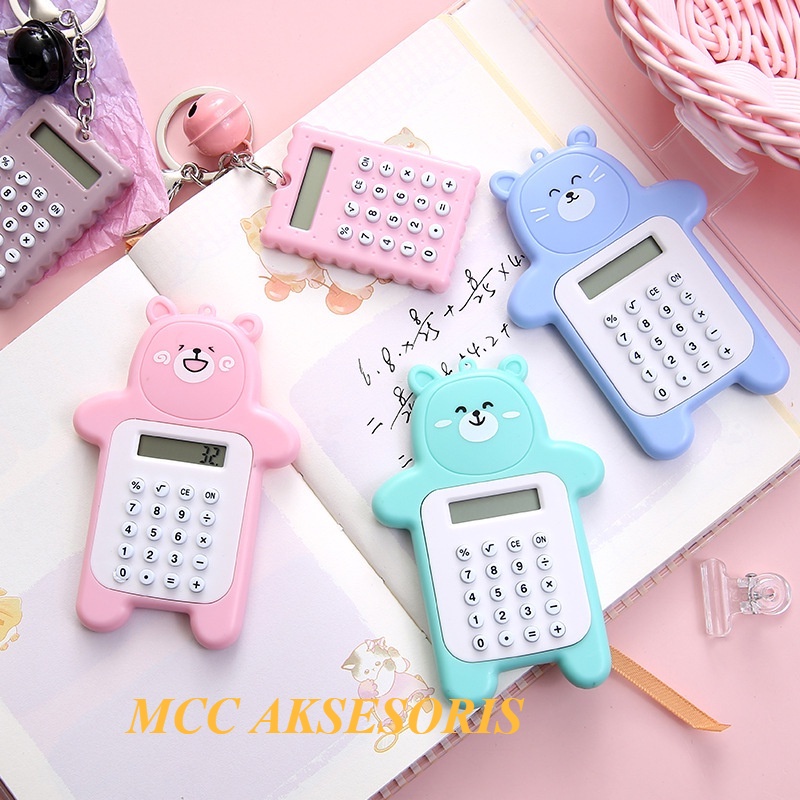 

MCC Calculator Mini Portable Motif Bear Kalkulator Portable Mini Beruang Kalkulator Unik Kalkulator 8 Digit Mini Portable Kalkulator Beruang Tombol Karet Kalkulator Sekolah /Stationary Warna Warni