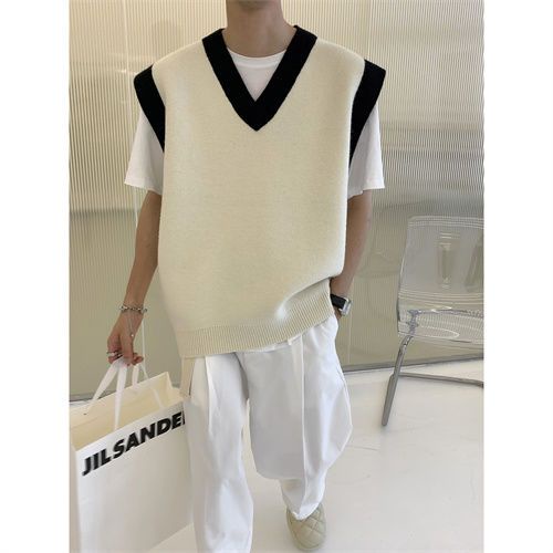 V-neck trend sleeveless knit top sweater vest for men