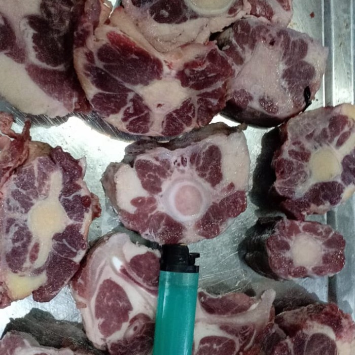 

Buntut Sapi Impor / Oxtail Kualitas Super Banyak Daging nya 500gr