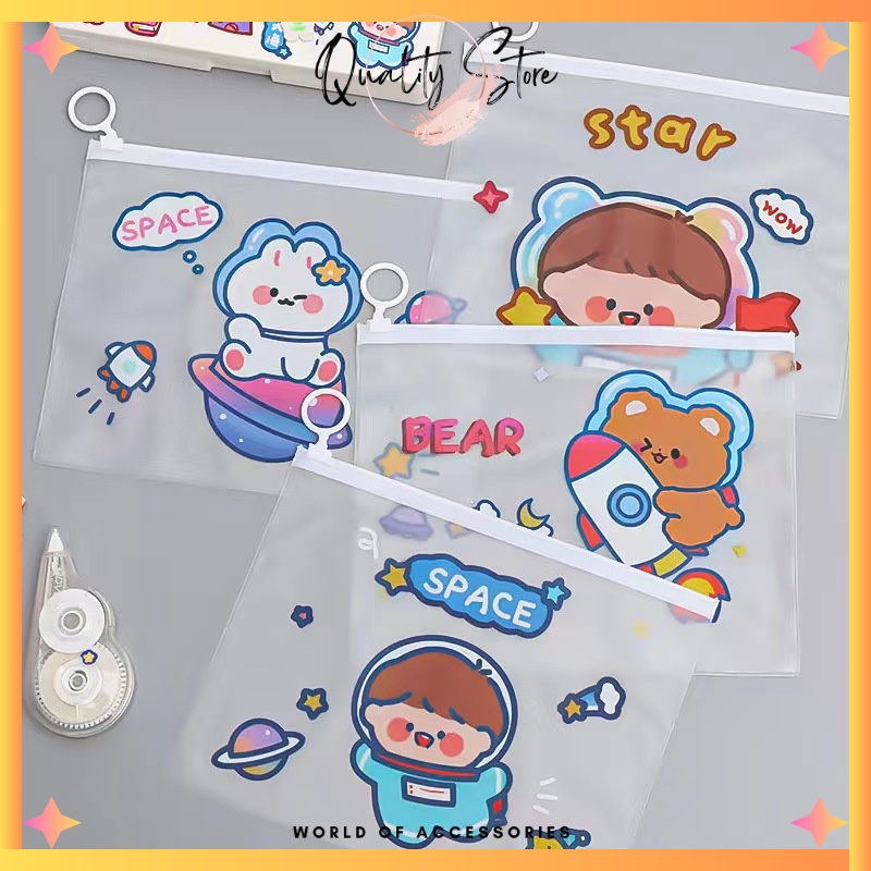 

QS - TEMPAT PENSIL ZIPLOCK TRANSPARAN MODEL KOREA MOTIF ASTRONAUT / KOTAK PENSIL ALAT TULIS ASTRONAUT