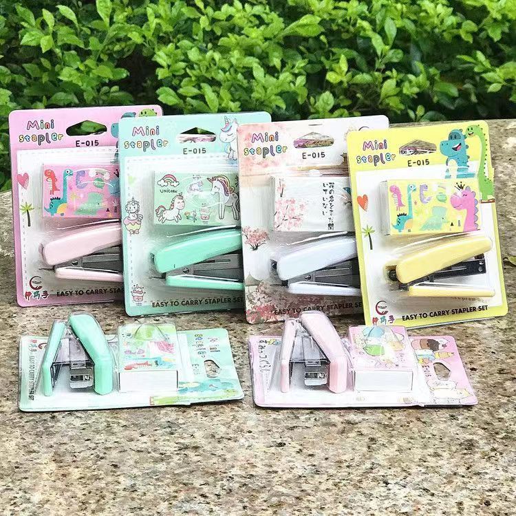 

Stapler mini/stapler kartun lucu mengatur konten gratis