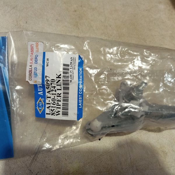 link wiper Stang wiper dalam Corolla Twincam AE92 th 88-91