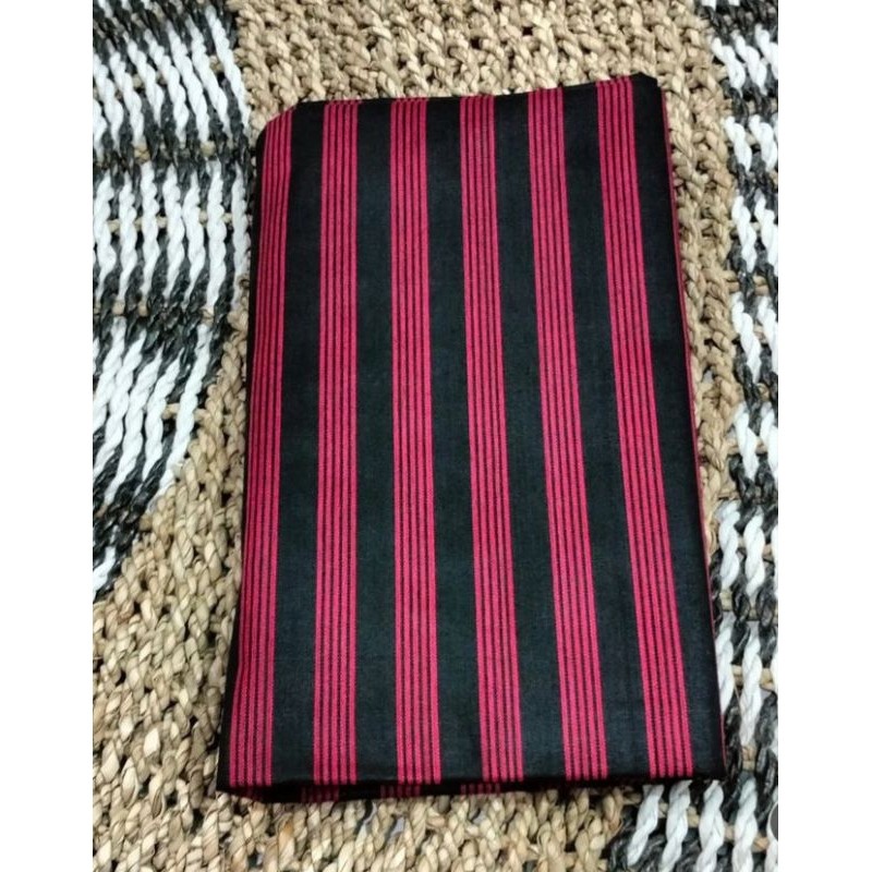 Baju Kain Lurik Merah Maroon