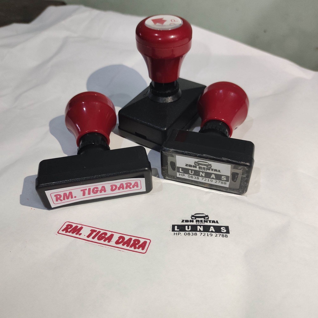 

Stempel Costum Flash Otomatis Gratis Desain Gratis Logo Bebas Nama Sendiri Y&H YudhaGrafika