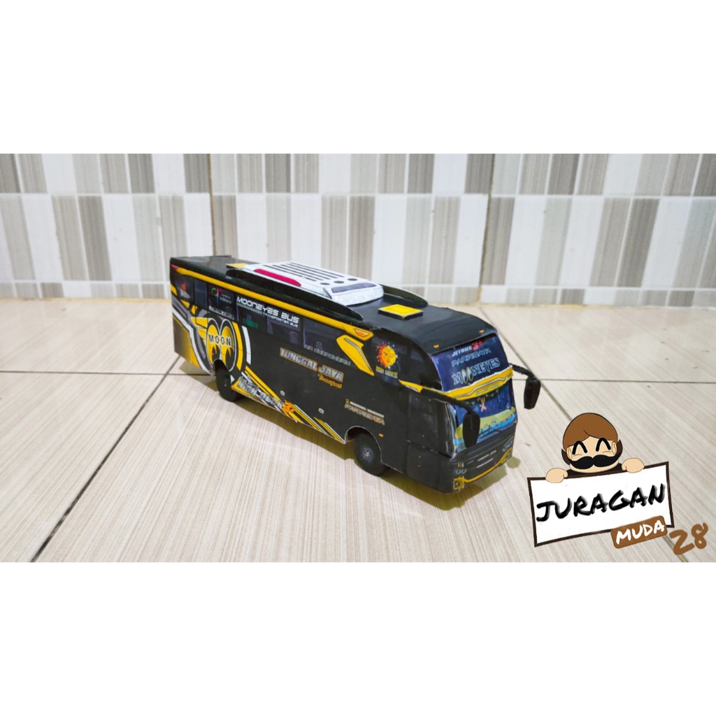 Miniatur Bus STJ Mooneyes Bisa Berputar + Spion 3D Print full lampu