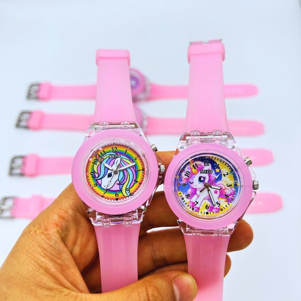 【Set Kado】  jam anak tk perempuan Jam Tangan Anak unicorn Fashion Baru Warna LED Bercahaya Jam Tangan Kartun Gadis Berkilau