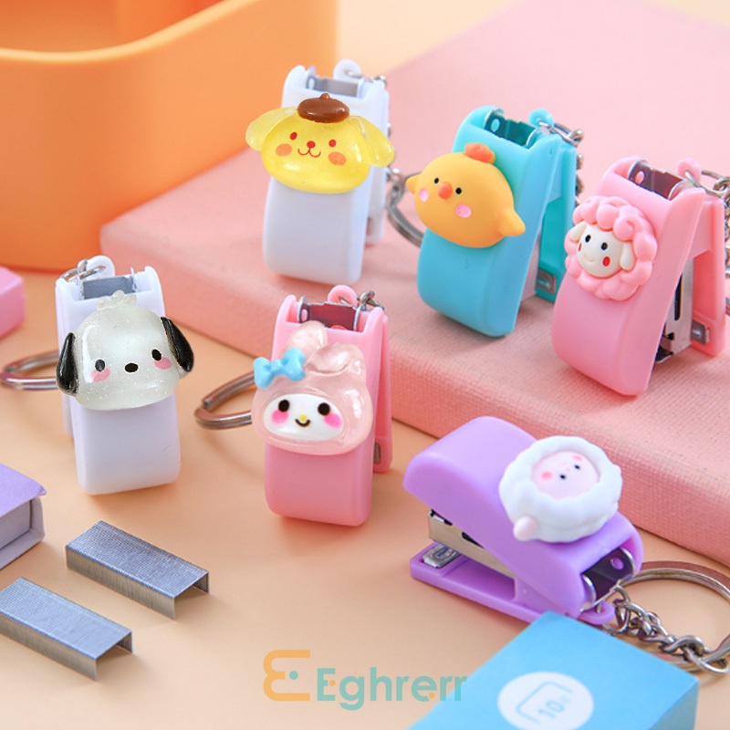 

✨COD Stapler Gantungan Kunci Sanrio yang Lucu Stapler Mini Kartun Stapler Kreatif School Supplies-Eghrerr