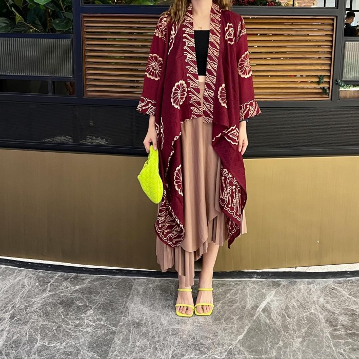 Lausboutique-Outer Asymetris Viscose-Seri Lopo-Outer Batik Wanita