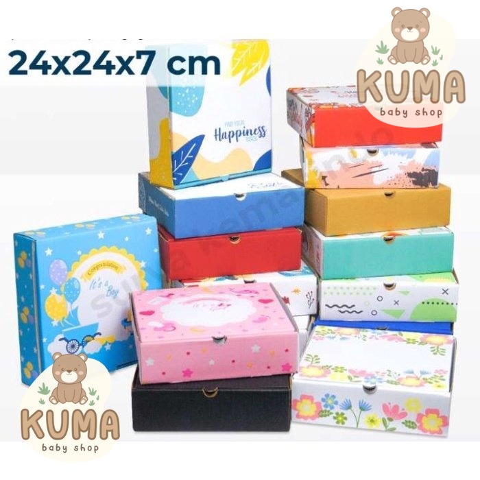 

Box Hampers 24x24x7 Sedang