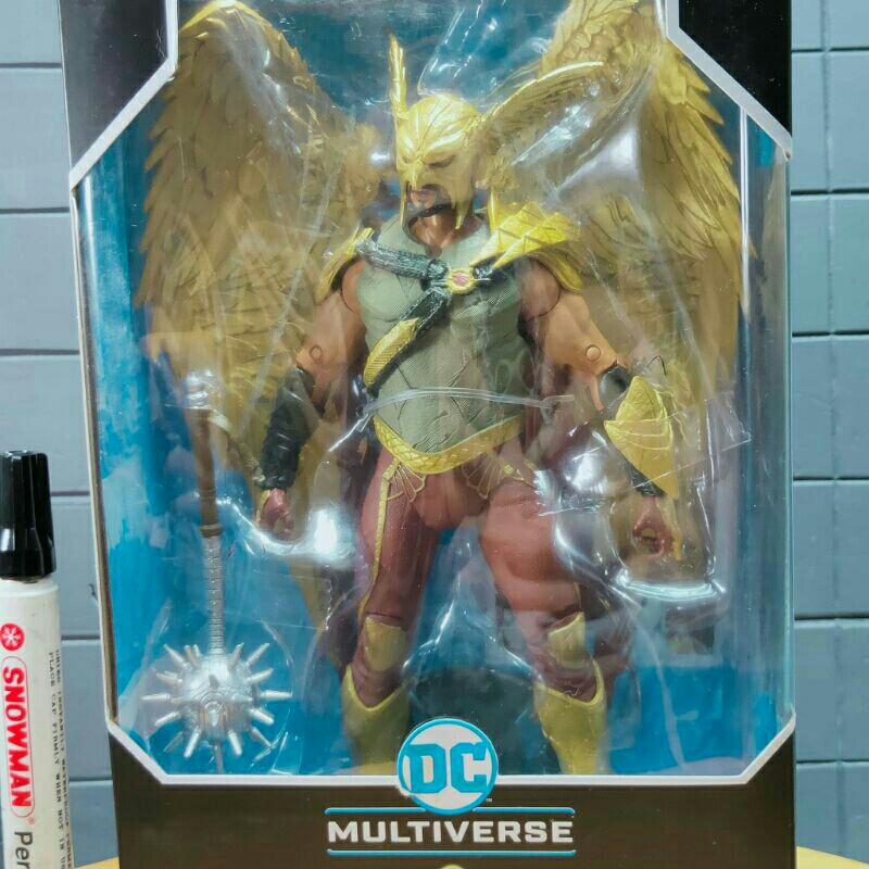 mainan action figure mcfarlane hawkman black adamTinggi sekitar 7 inchdc