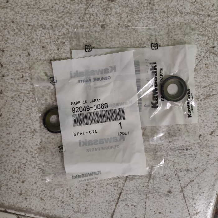 sil seal unitrak mono sok belakang KLX D-Tracker 150 250 original